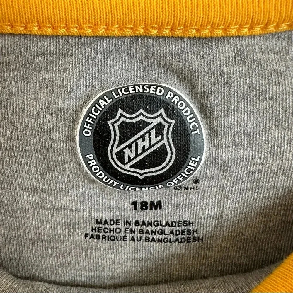 Unisex Baby‎ 18 months NHL Hockey Nashville Predators One Piece Bodysuit Gray